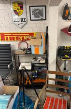Grand lot brocante varié, déco garage, Porsche,Star Wars ect, Enlèvement