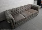 Chesterfield 3-zits bank vintage, Huis en Inrichting, Zetels | Zetels, Ophalen