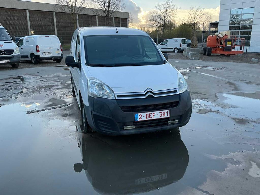Véhicule Commercial Citroën Berlingo, Autos, Camionnettes & Utilitaires, Achat, Euro 6, Entreprise, Citroën
