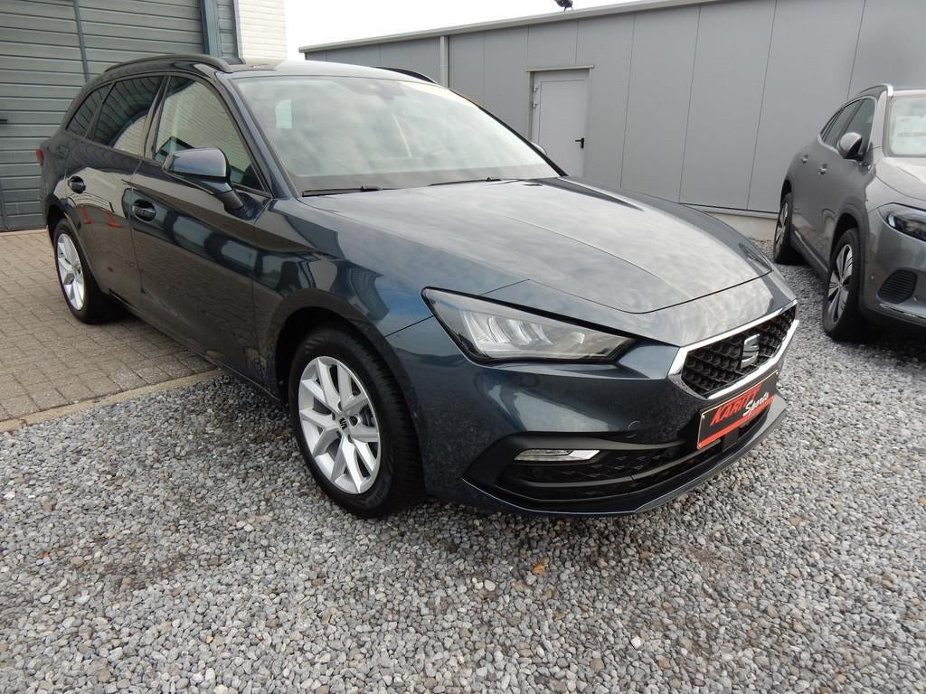 SEAT Leon Sportstourer ! 25000km!, Argent ou Gris, Achat, 90 ch, Euro 6