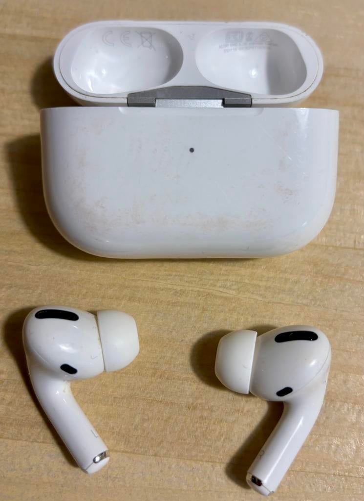 Apple AirPods Pro originaux (1re génération) avec boîtier, Télécoms, Téléphonie mobile | Écouteurs, Enlèvement ou Envoi, Comme neuf