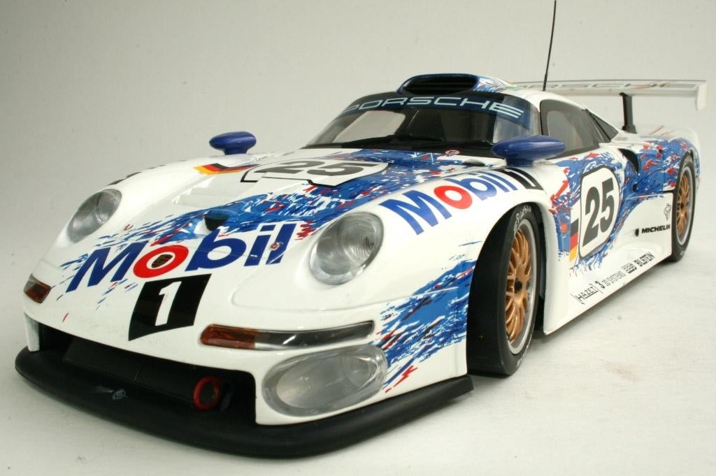 UT 1/18 Porsche 911 GT1 - Le Mans 1996, Ophalen of Verzenden, Nieuw, Auto, Overige merken