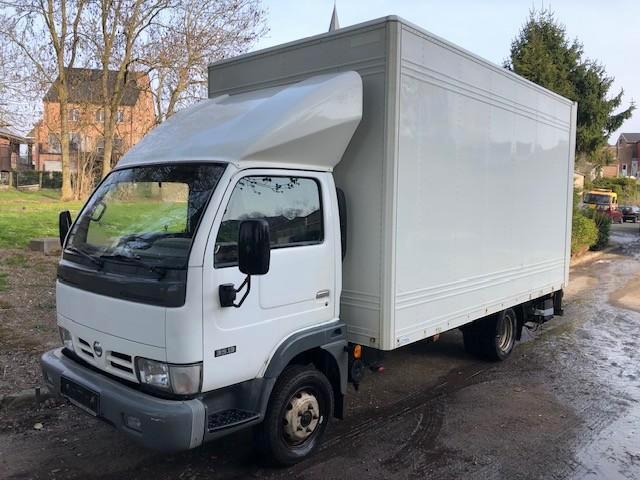 Nissan Cabstar 3.0D, Autos, Nissan, Entreprise, Achat, Autres modèles, Vitres électriques, Radio, Diesel, Euro 3, Autre carrosserie