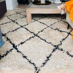 By-Boo hoogpollige rechthoekige mat 200x300 creme/zwart, Ophalen, Gebruikt, Crème, 200 cm of meer