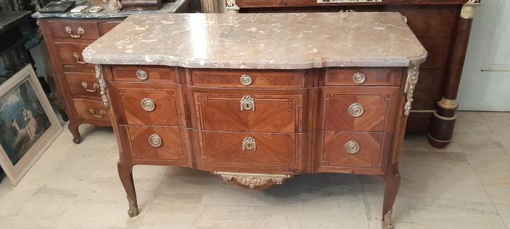 Dressoir uit de overgangsperiode, gestempeld door Jean Lapie, Antiek en Kunst, Antiek | Meubels | Kasten, Ophalen