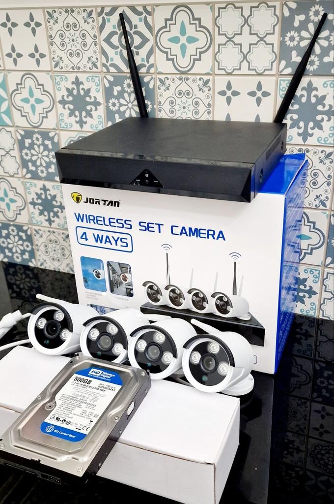 Set bewakingscamera's met 4 camera's,
blokfluit