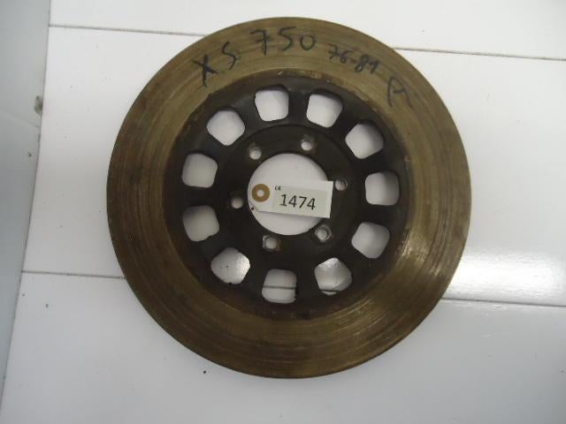 XS750 1976 - 1981 Yamaha Remschijf D1-33676