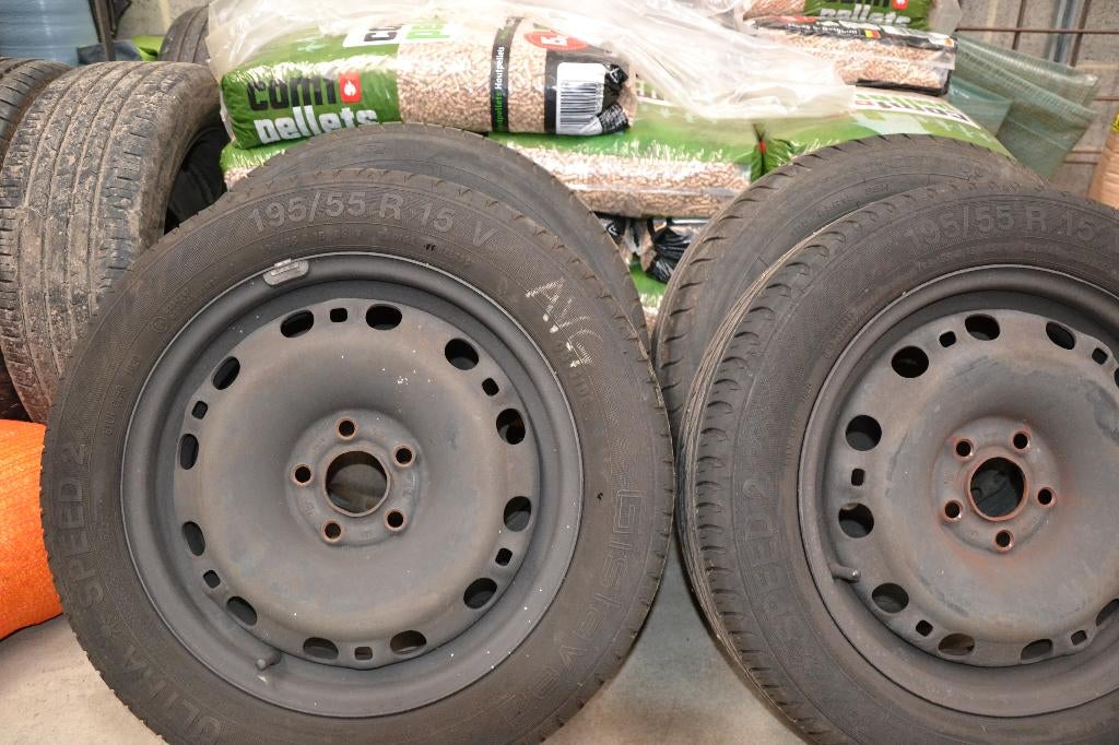 Pneus sur jante, Autos : Pièces & Accessoires, 15 pouces, Pneus et Jantes, Pneus été, Enlèvement