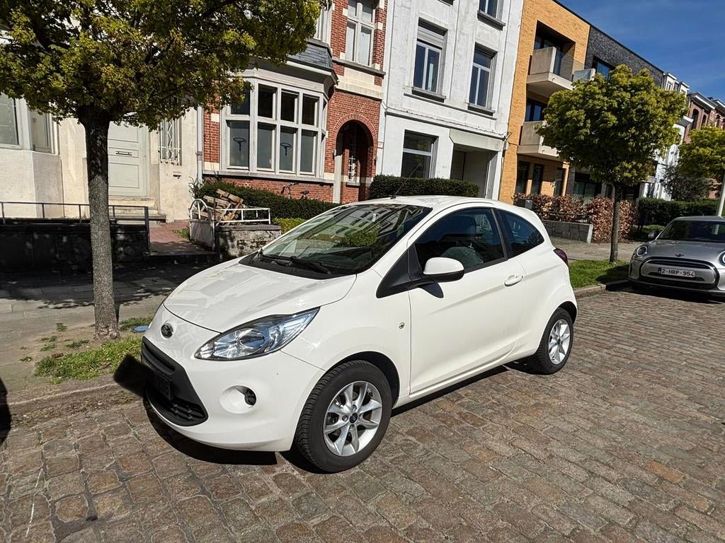 Ford Ka Style S/S - 2015, Auto's, Ford, Stof, Euro 6, Ka, Wit