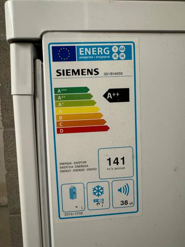 Siemens diepvrieskast tafelmodel A++, Elektronische apparatuur, Vriezers en Diepvrieskisten, Gebruikt, Vrijstaand, Vrieskast, Minder dan 85 cm