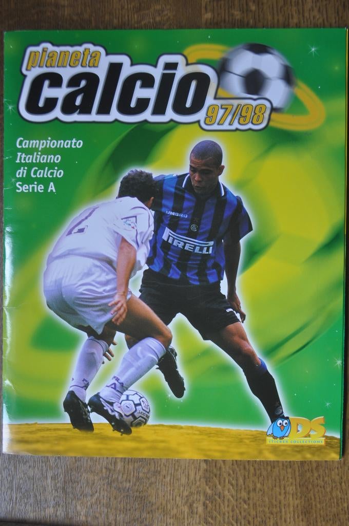 DS COMPLEET ALBUM CALCIO 97/98 + POSTER TEAM ITALIA, Ophalen of Verzenden, Gebruikt, Meerdere stickers