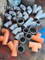 Ellebogen 110 en 100 PVC en Y met scharnieren, Doe-het-zelf en Bouw, Buizen en Afvoer, Ophalen, Bochten, PVC, Zo goed als nieuw