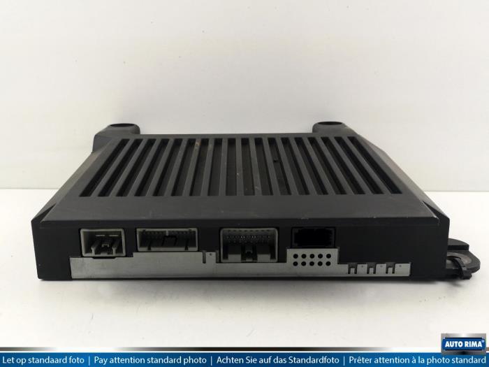 Radio versterker van een Volvo S80, Gebruikt, -, -, Ophalen of Verzenden