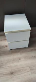 TABLE DE CHEVET IKEA