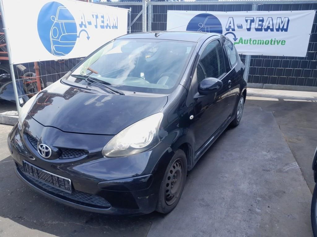 AMORTISSEUR OU ABSORBEUR DE CHOC AVANT GAUCHE Aygo (B10), Utilisé, Toyota