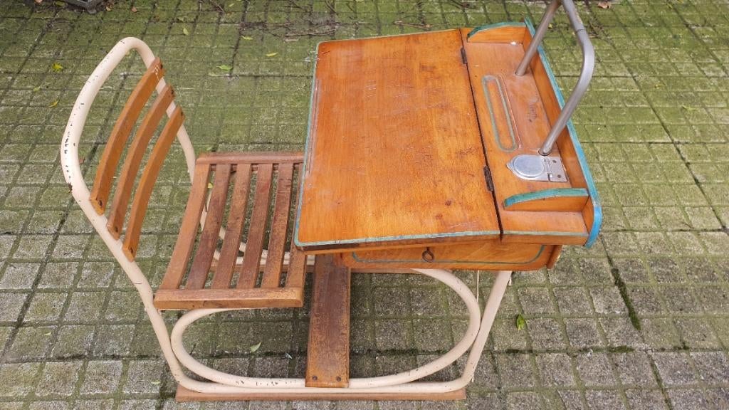 Unieke eenpersoons schoolbankje uit 1948 helemaal originele, Antiek en Kunst, Ophalen