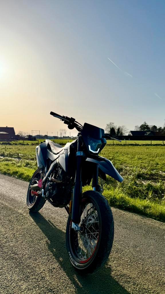 Aprillia sx125 Top staat!, Fietsen en Brommers, Brommers | Derbi, Zo goed als nieuw, Ophalen