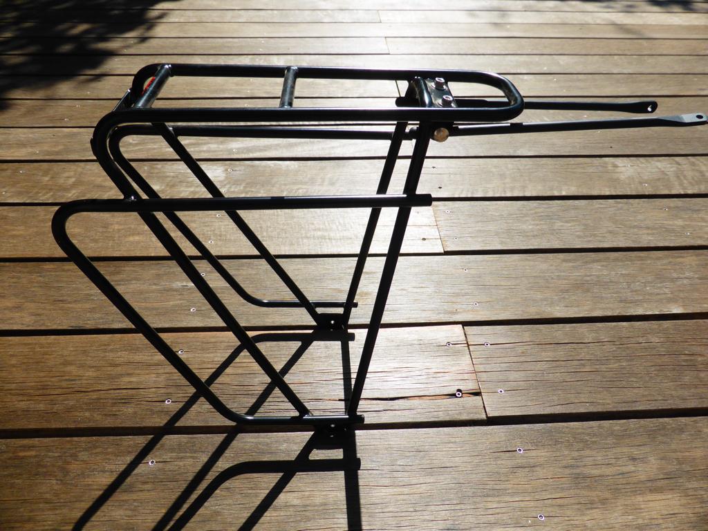 Porte-bagages avec logo Tubus, Vélos & Vélomoteurs, Accessoires vélo | Porte-bagages, Enlèvement ou Envoi, Comme neuf