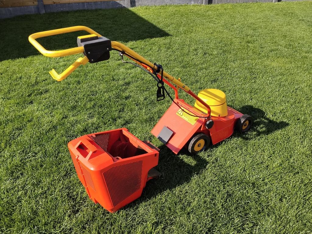 Electrische grasmaaier Wolf Garten, Jardin & Terrasse, Tondeuses à gazon, Wolf Garten, Tondeuse rotative, Comme neuf, 30 à 39 cm