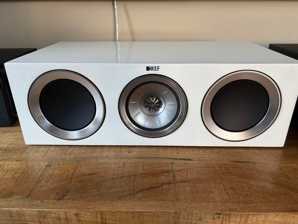 KEF R200c Center Speaker - Hoogglans Wit - In Nieuwstaat, Audio, Tv en Foto, Luidsprekerboxen, Zo goed als nieuw, Center speaker