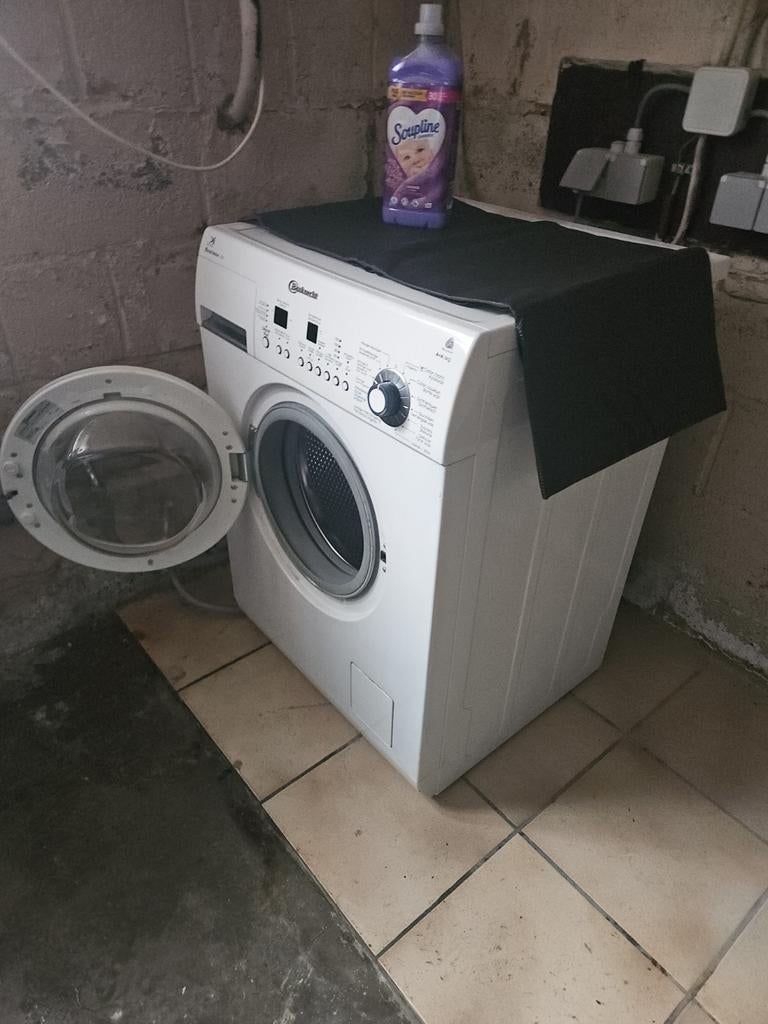 Wasmachine Bauknecht goede staat, Elektronische apparatuur, Wasmachines, Ophalen