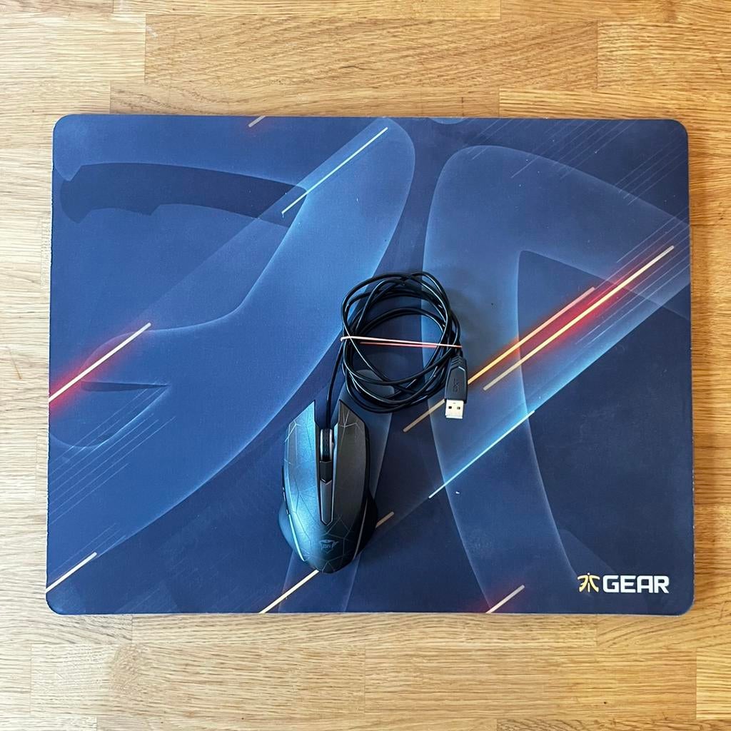 Trust GXT 170 Heron-muis + FnaticGear XL-pad — gaming-pc, Computers en Software, Muizen, Gebruikt, Muis, Rechtshandig, Bedraad
