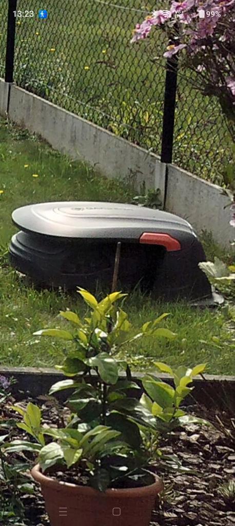 Robotmaaier Gardena Sileno Life 750 m2, Tuin en Terras, Robotmaaiers, Ophalen