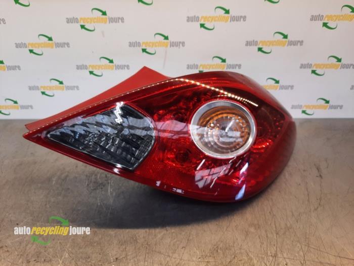 Achterlicht rechts van een Opel Corsa (Corsa D 07-), Gebruikt, -, -, Opel