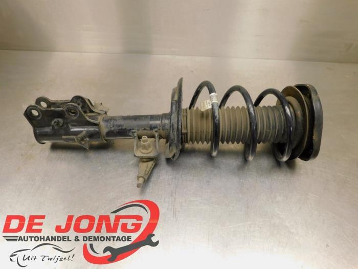 Schokdemperpoot links-voor van een Ford Focus, Gebruikt, -, -, Ophalen of Verzenden