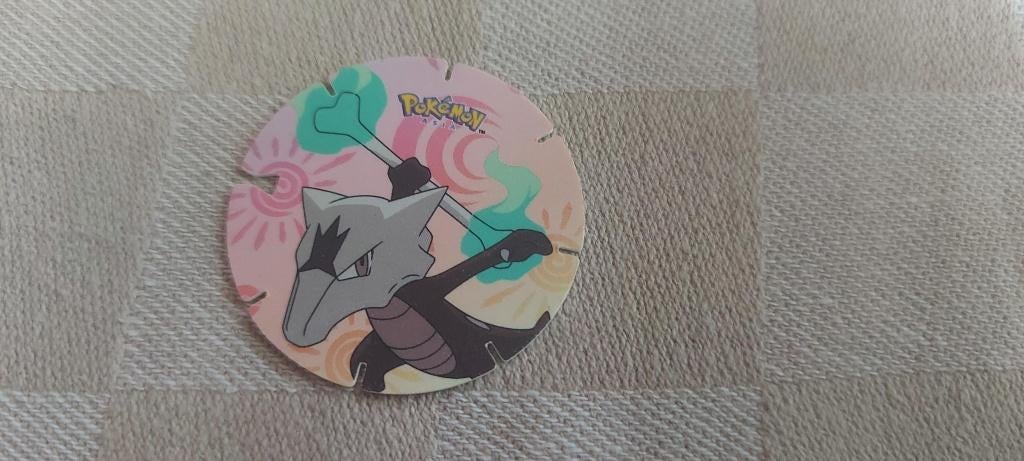 flippo pokemon chiki balls zeldzaam Alolan Marowak fraai, Verzamelen, Flippo's, Losse flippo's, Ophalen of Verzenden