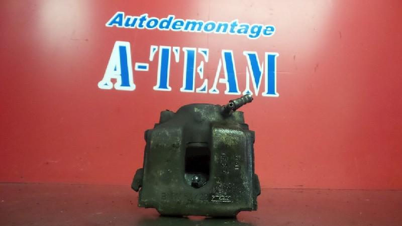 REMKLAUW RECHTS VOOR ABS Opel Vivaro (01-2000/07-2014), Gebruikt, Opel