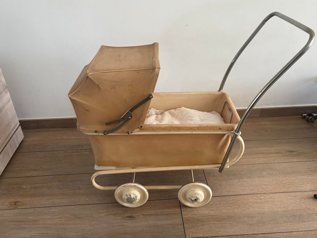 Pousette vintage, Enlèvement