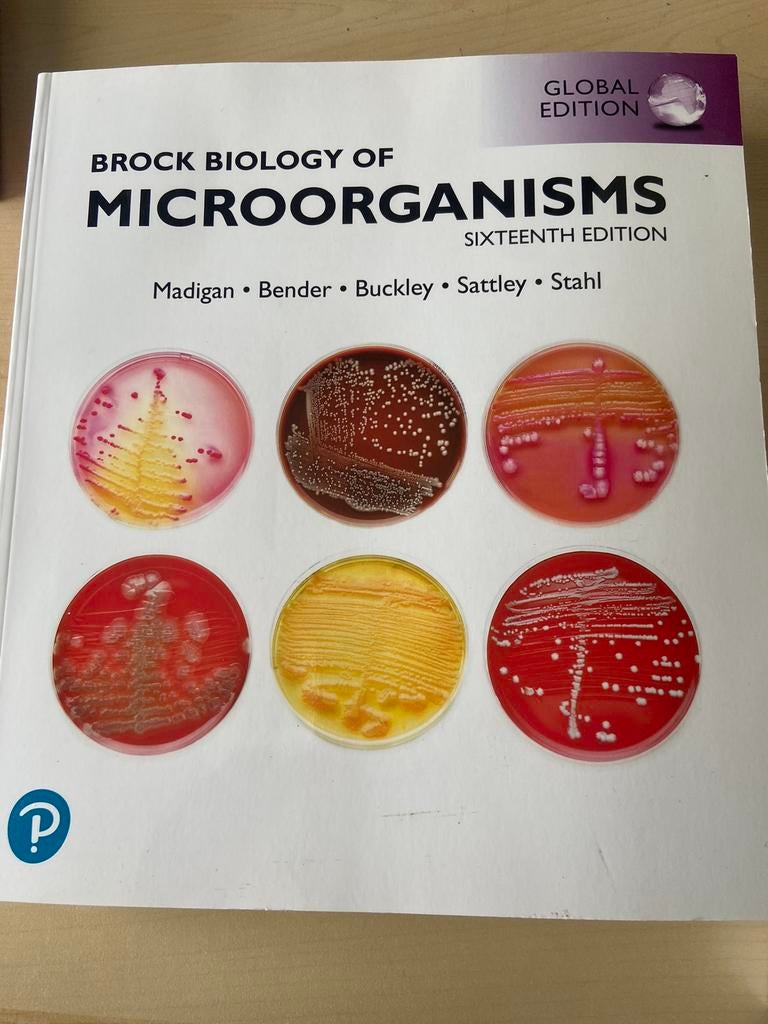 Brocks biology of microorganisms 16de editie, Boeken, Studieboeken en Cursussen, Ophalen, Zo goed als nieuw