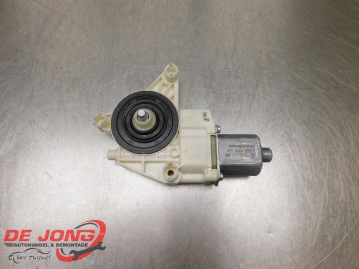 Moteur de vitre portière d'un Mercedes C-Klasse, 3 mois de garantie, Utilisé, -, -
