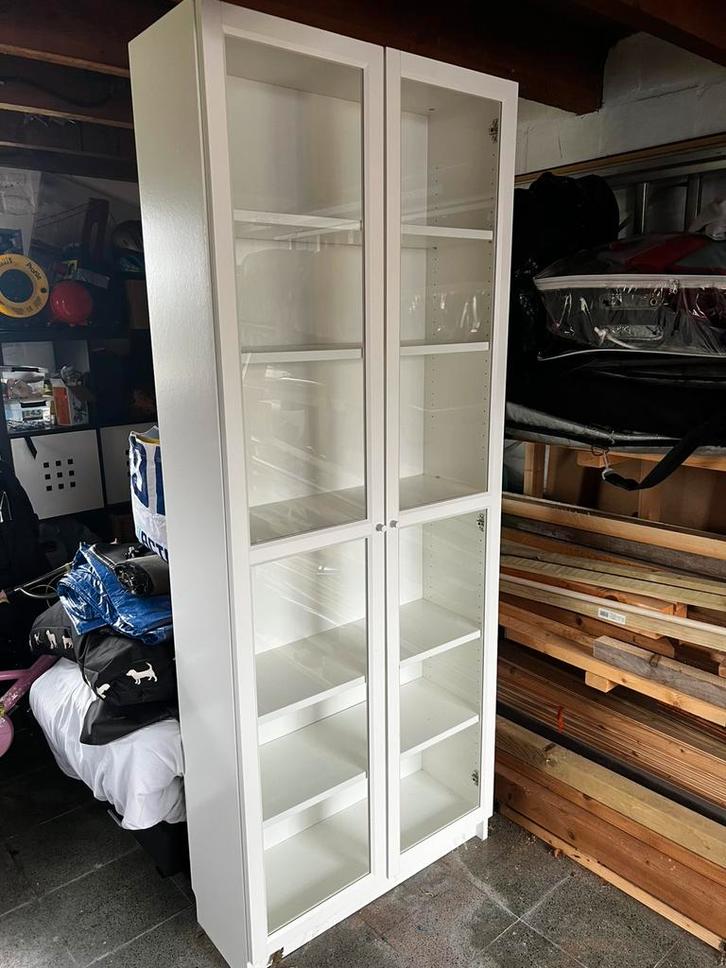 IKEA BILLY kast met glasdeuren, Maison & Meubles, Armoires | Vitrines, Comme neuf, Enlèvement