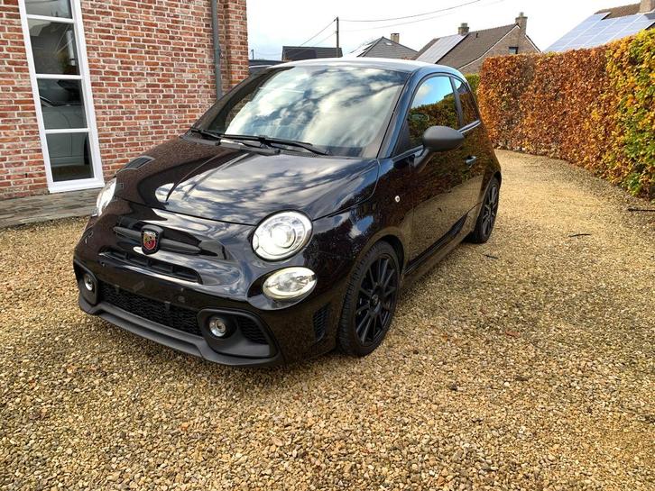 Abarth 595 1.4 Competition 180 HP, Autos, Abarth, Particulier, Achat, Isofix, Essence, Euro 6, Automatique, Noir, Noir, Cuir, Enlèvement