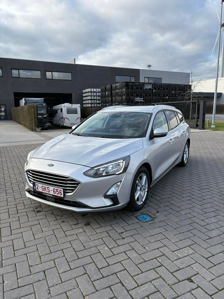 Ford Focus Clipper 1.0 Ecoboost Connected, Argent ou Gris, Achat, Euro 6, Boîte manuelle