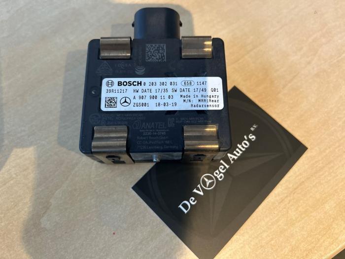 Capteur radar d'un Mercedes Sprinter, Autos : Pièces & Accessoires, Autres pièces automobiles, Mercedes-Benz, Utilisé, 3 mois de garantie