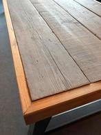 Eettafels in steigerhout met massief stalen onderstel., Huis en Inrichting, Ophalen, Gebruikt, 100 tot 150 cm, 200 cm of meer