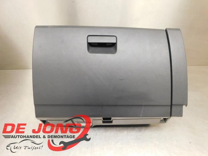 Boîte à gants d'un Seat Arona, Autos : Pièces & Accessoires, -, 3 mois de garantie, Utilisé, -