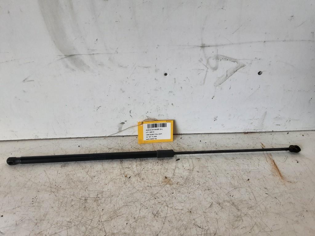 SERRURE CAPOT Audi A3 Sportback (8VA / 8VF) (8V082335904S), Mevr. I. Hauben, Audi, Utilisé, Rue de l'Espoir 34 34
4030  GRIVEGNÉE, BE