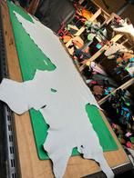 Beige kleur leer lap 1.5 mm dikte soepel en glad A-150, Hobby en Vrije tijd, Ophalen of Verzenden, Beige