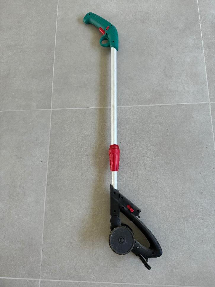 Bosch Isio telescoopsteel, Tuin en Terras, Hand-tuingereedschap, Gebruikt, Overige soorten, Ophalen of Verzenden