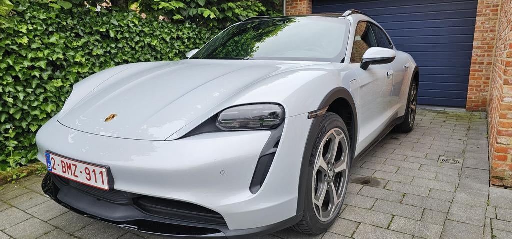 Porsche taycan 2022 62dkm, Auto's, Automaat, Blauw, Leder, Elektrisch