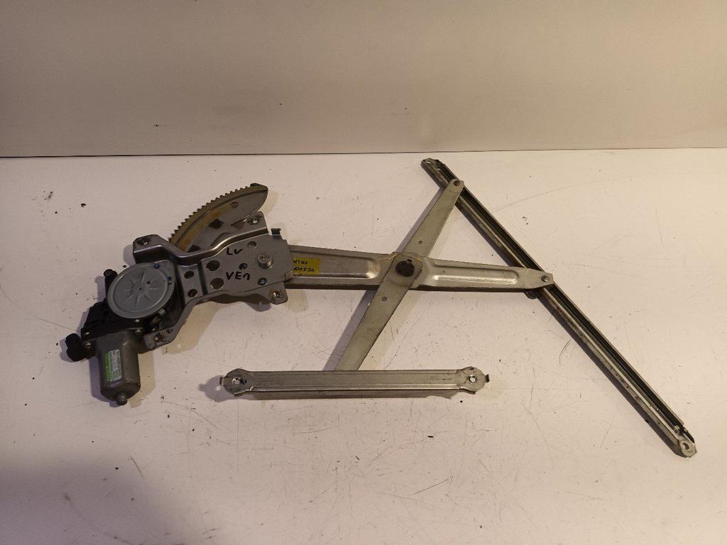 Raammechaniek elektrisch links voor Suzuki Alto, Onderdelen@venauto.nl, Van der Ven Autorecycling B.V., Gebruikt, Ettenseweg 76, 4706 PB Roosendaal, The Netherlands