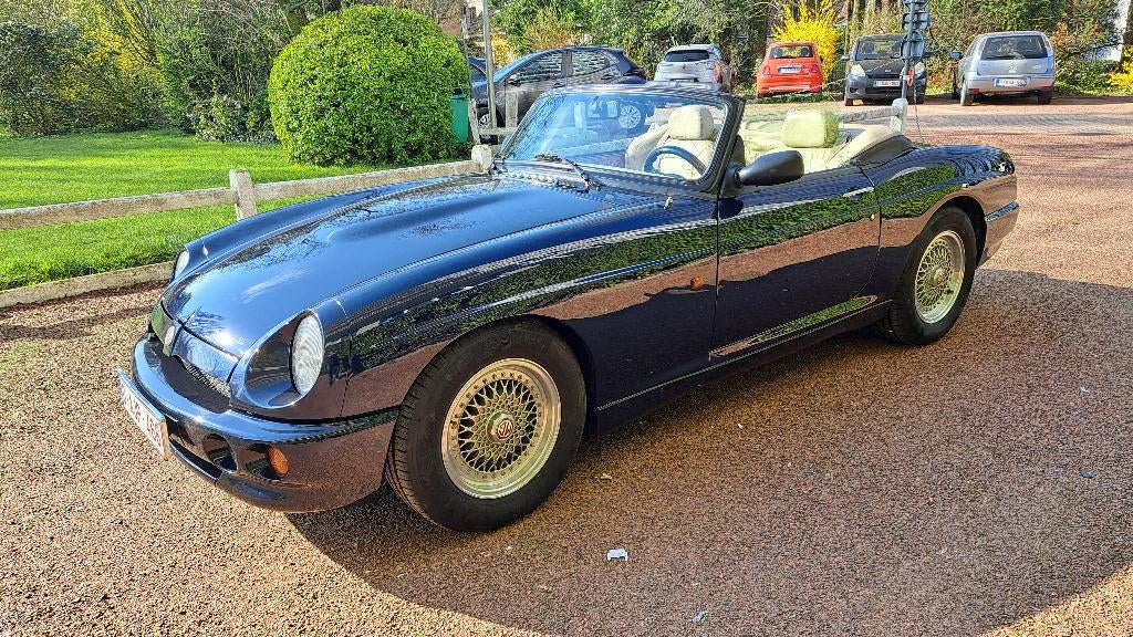 Oldtimer - MG RV8, Autos, MG, Particulier, Autres modèles, Jantes en alliage léger, Essence, Cabriolet, 2 portes, Boîte manuelle