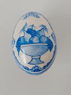 delfstblauw geschilderd eenden ei, Diversen, Ophalen, Zo goed als nieuw