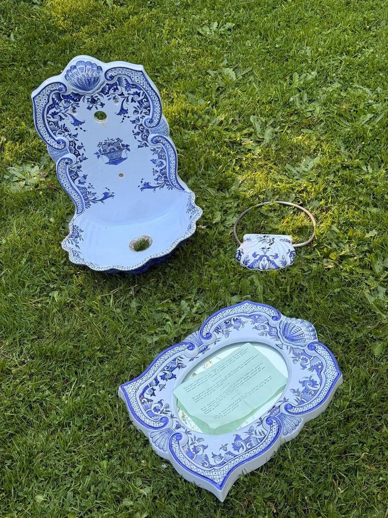 Delft blauwe lavabo en spiegel te koop, Ophalen