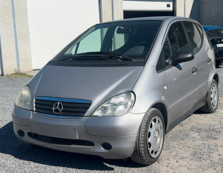 Mercedes classe A 140 140 000 kilométres, Auto's, Mercedes-Benz, Particulier, A-Klasse, Benzine, Euro 2, Berline, 5 deurs, Handgeschakeld
