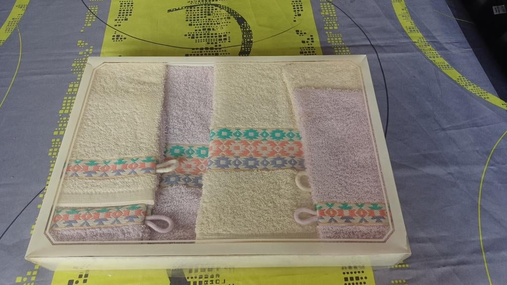 Handdoekenset, Ophalen, Nieuw, Overige kleuren, Handdoek